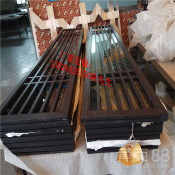 【鋁方通花式屏風(fēng)鋁管焊接?xùn)艡诮ㄖ覂?nèi)外裝飾材料】-